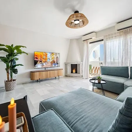 Casa Viide Calahonda Golf & Sea View